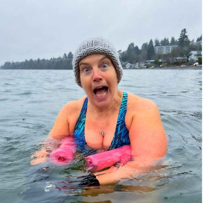 I'm a Cold Ocean Dipper - Carole Rinas 🇨🇦