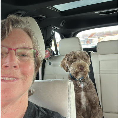 Driving with Random Dogs 🇨🇦  Carole Rinas