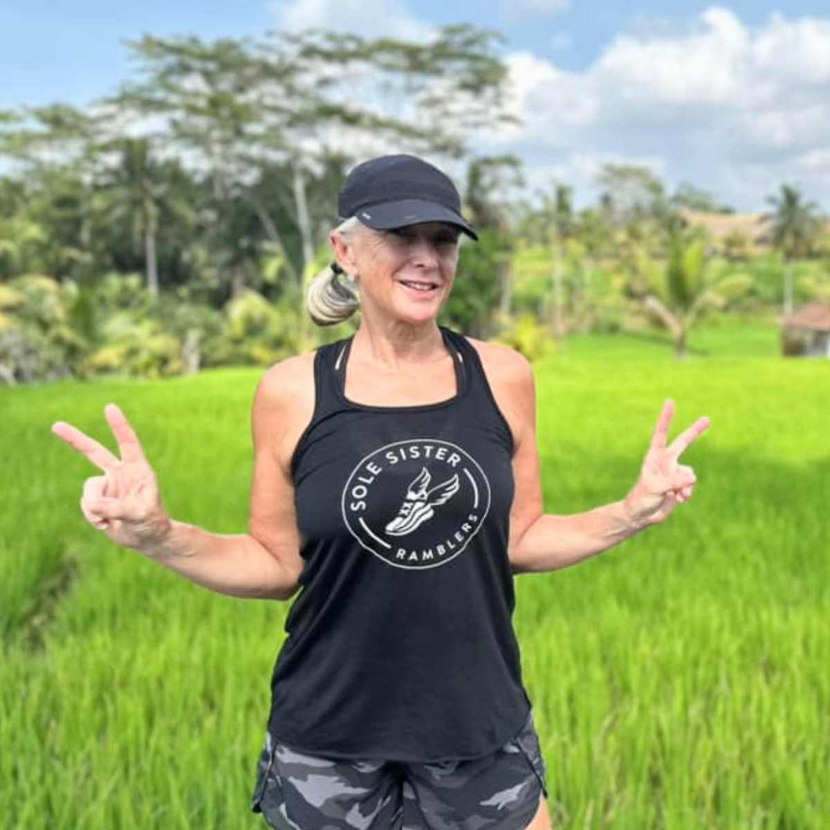 Tara Elisabeth Romoff 🇺🇸 - Rambler Profile, Sole Sister Ramblers