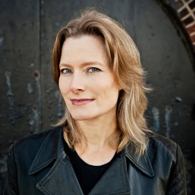 Jennifer Egan - Author Biography